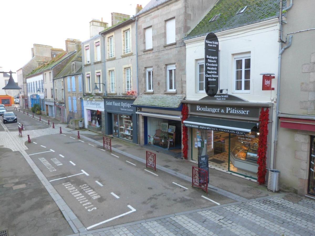 "Les Mouettes" Maison De Pecheur En Centre Ville Saint-Vaast-la-Hougue Exterior photo